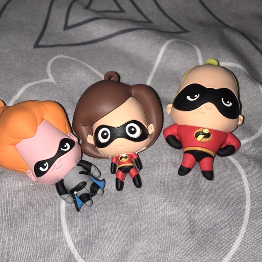 The Incredible Keychain Bundle!